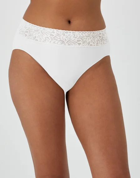 Modern Seamless Lace Trim Hi-Cut Underwear