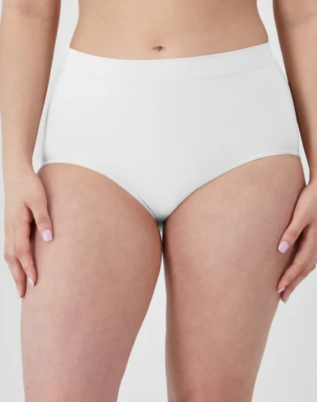 One Smooth U All-Around Smoothing Underwear Brief